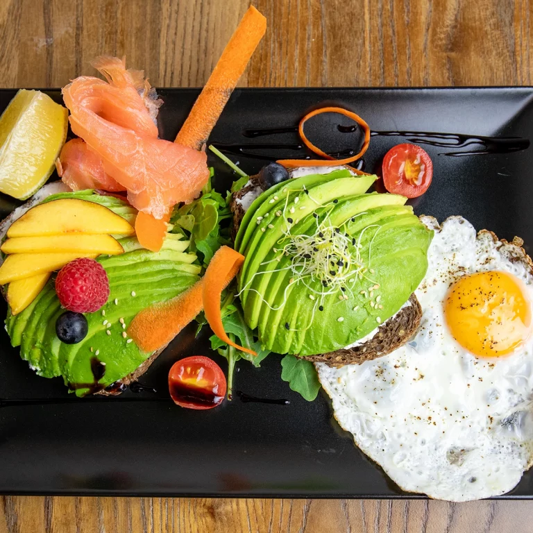 Toast saumon et crudités